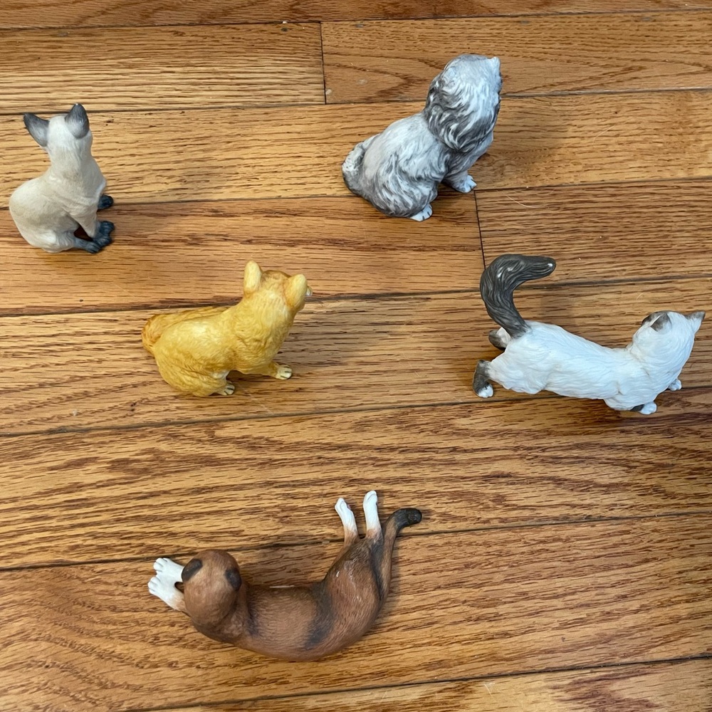 Cat Figurine Set of 5 - Picture 2 of 12